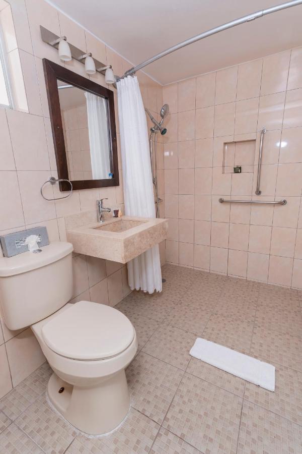 El Camino Hotel & Suites Heroica Caborca Екстер'єр фото