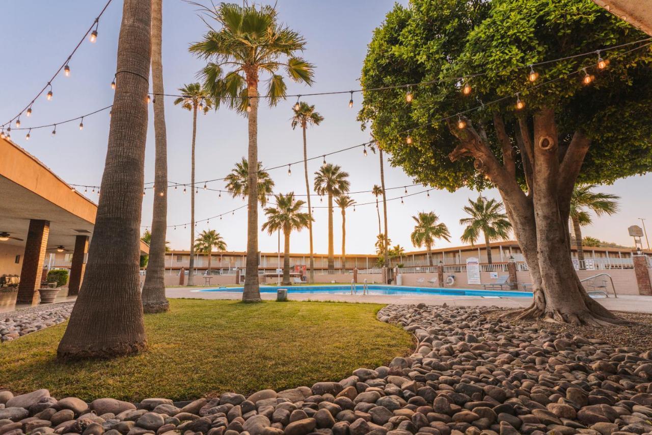 El Camino Hotel & Suites Heroica Caborca Екстер'єр фото